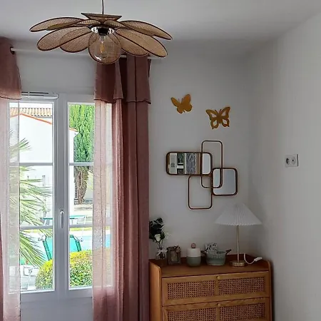 Maison D'hestia, Charme, Piscine, Proche Du Bord De Et De Royan *