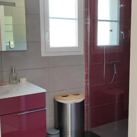 Maison D'hestia, Charme, Piscine, Proche Du Bord De Et De Royan *