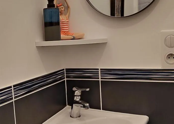 Villa Maison D'hestia, Charme, Piscine, Proche Du Bord De Et De Royan Arces-sur-Gironde