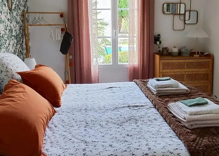 Villa Maison D'hestia, Charme, Piscine, Proche Du Bord De Et De Royan Arces-sur-Gironde