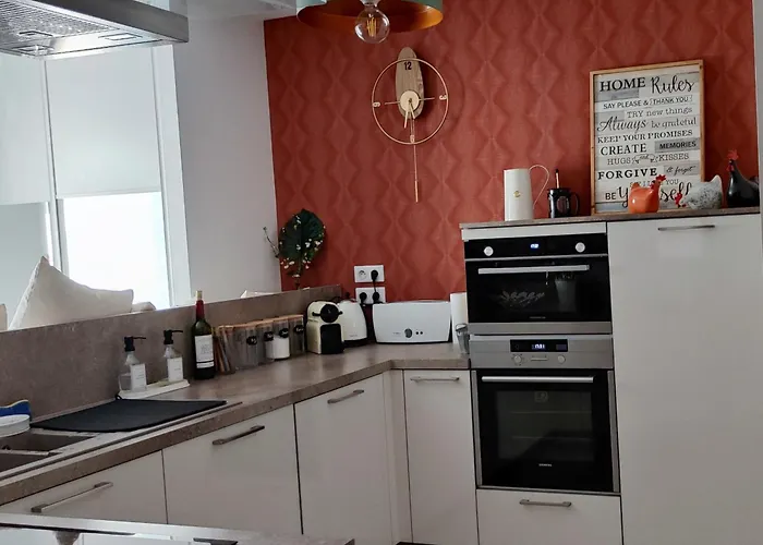 Maison D'hestia, Charme, Piscine, Proche Du Bord De Et De Royan *