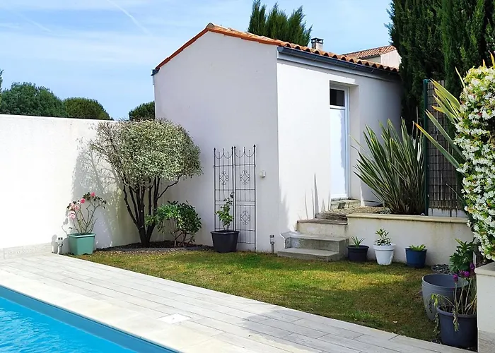Maison D'hestia, Charme, Piscine, Proche Du Bord De Et De Royan